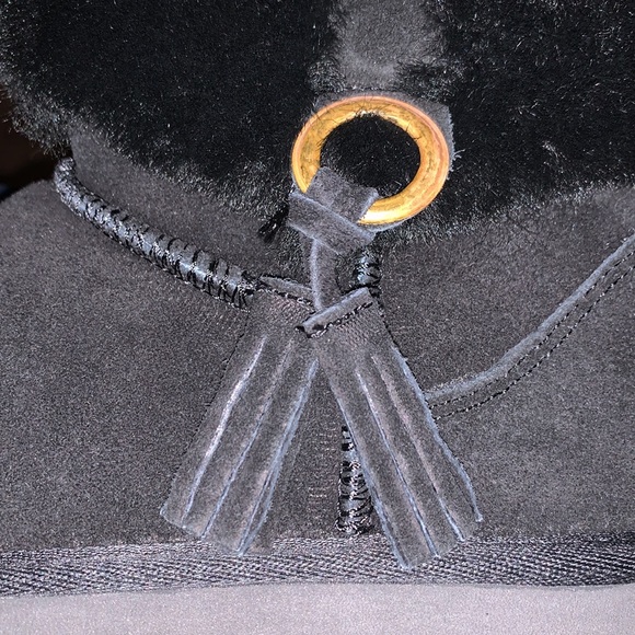 LAMO FOOTWEAR Black Suede Lambs Wool Booties Sz US 6 BNWT NO BOX - Picture 10 of 11